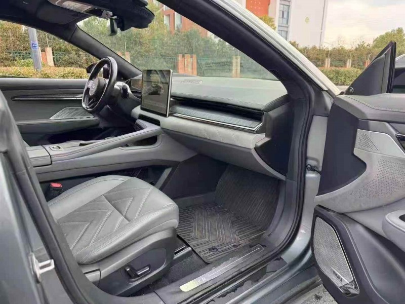 金华22年极氪汽车0016