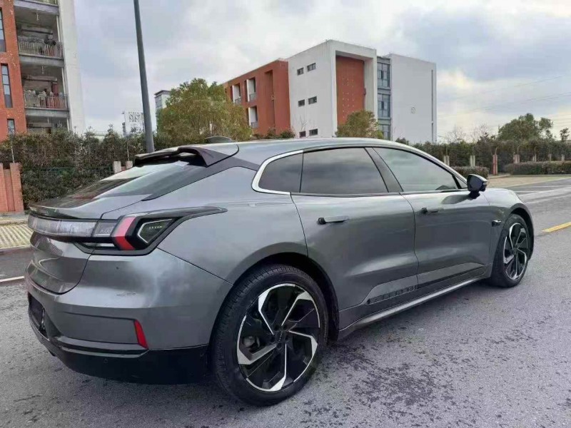 金华22年极氪汽车0018