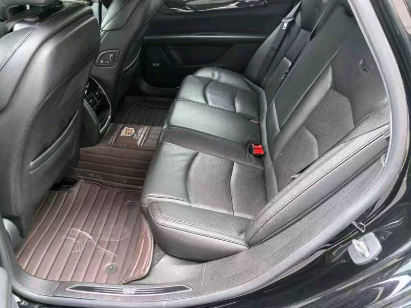 嘉兴21年凯迪拉克CT68