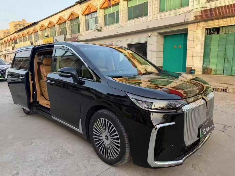 邯郸25年岚图汽车梦想家2