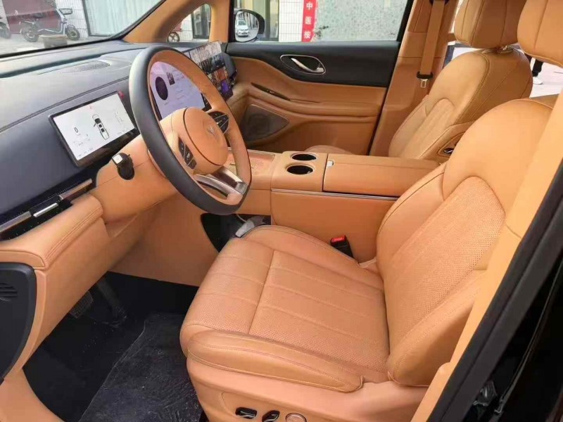 邯郸25年岚图汽车梦想家5