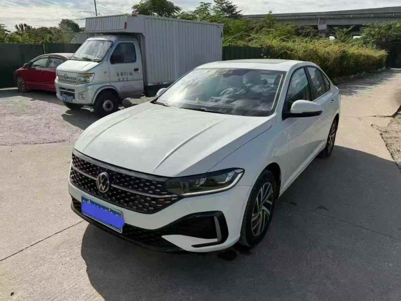 湛江25年大众朗逸3