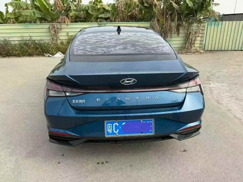 中山21年现代伊兰特8