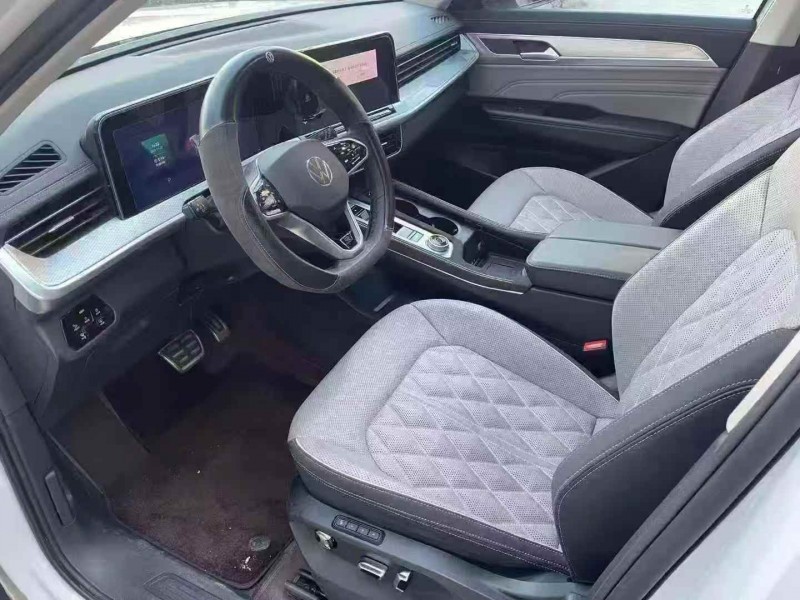 济宁24年大众揽巡6