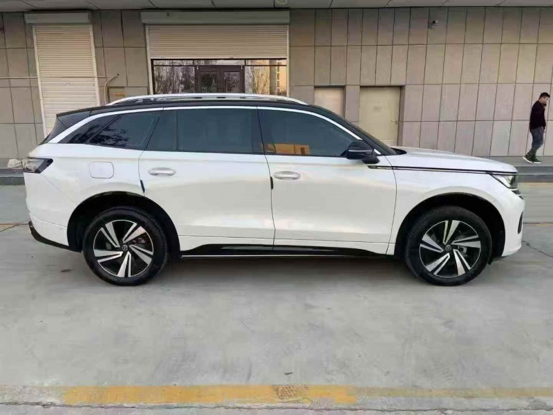 济宁24年大众揽巡7