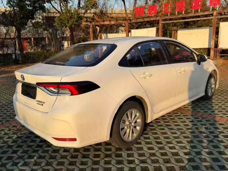 湖州22年丰田雷凌9