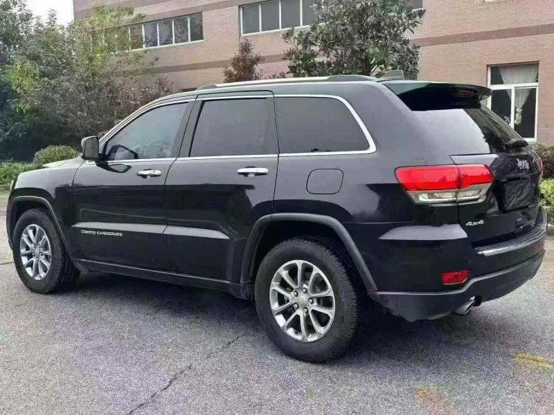 孝感14年Jeep大切诺基8