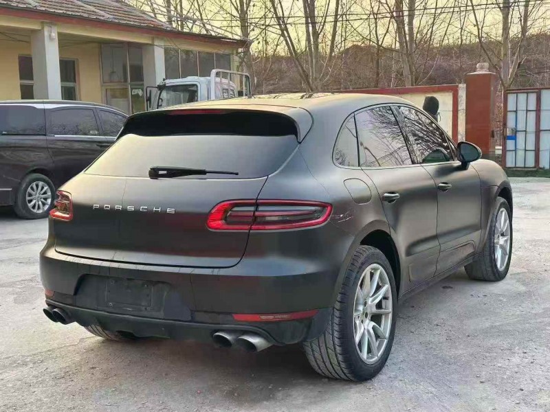 淄博15年保时捷Macan7