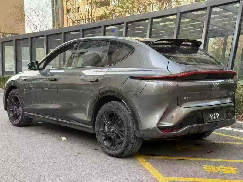 十堰24年智己LS76