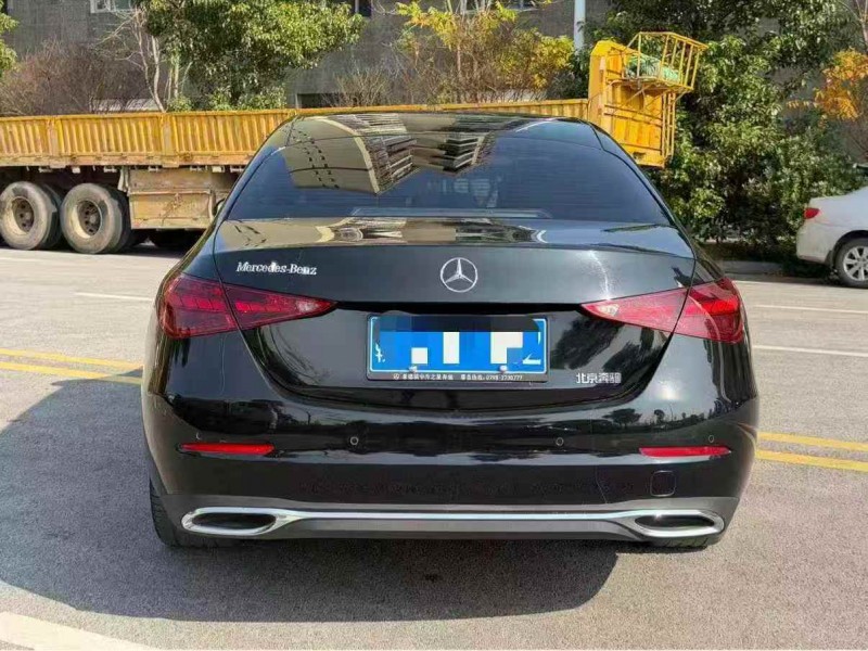 鹰潭23年奔驰C8
