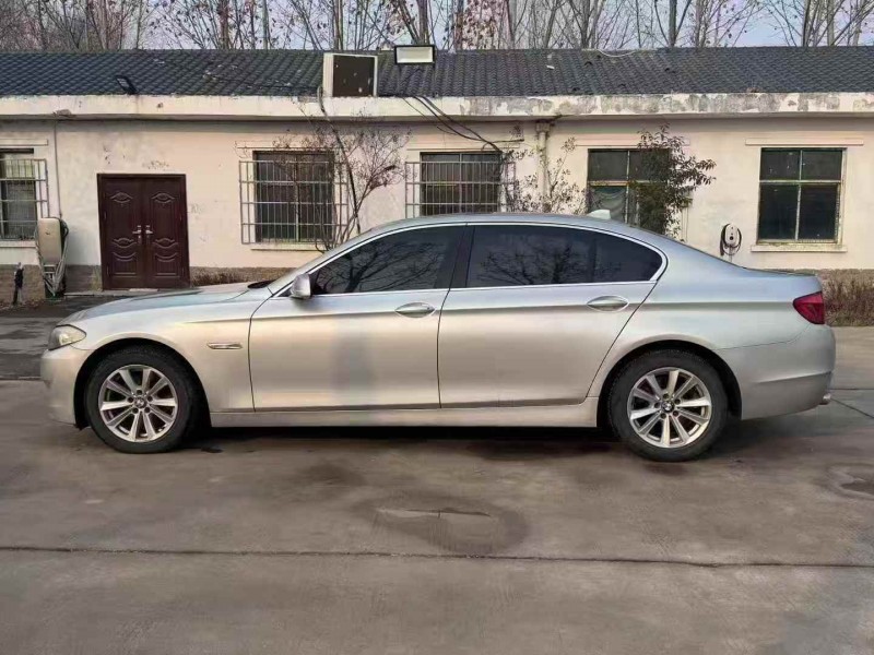 安阳11年宝马5系8