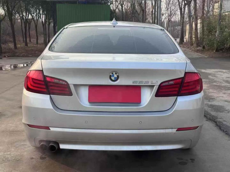 安阳11年宝马5系9