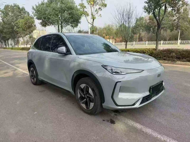 张家界25年吉利银河3