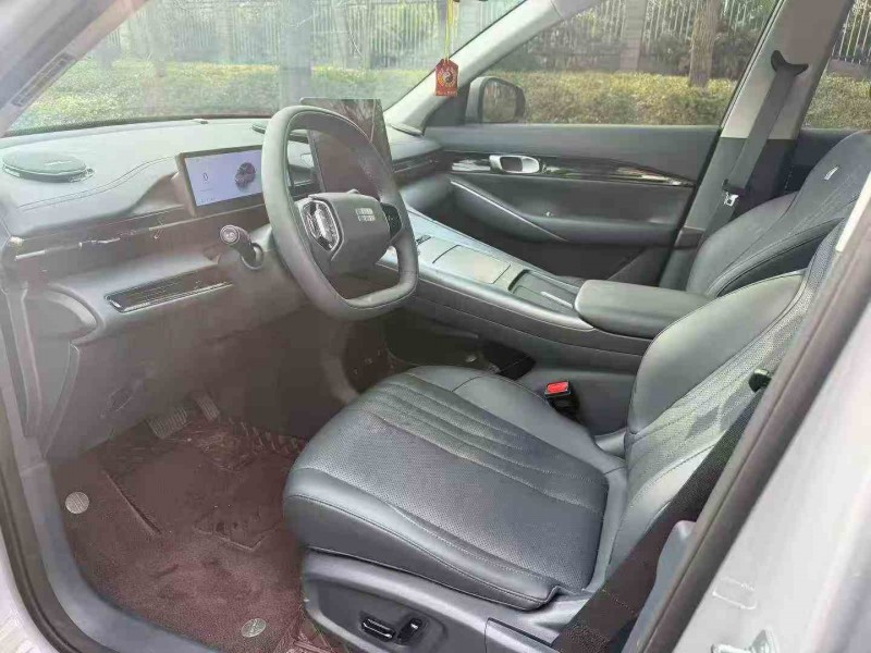 张家界25年吉利银河5