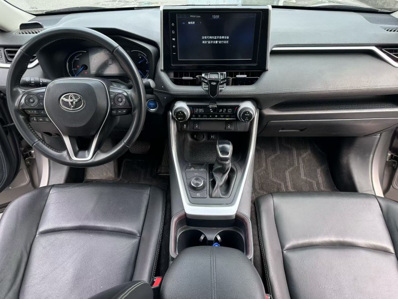 佛山21年丰田RAV4荣放5