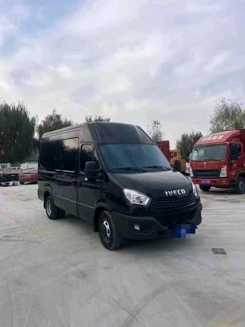 临沂21年依维柯欧胜9