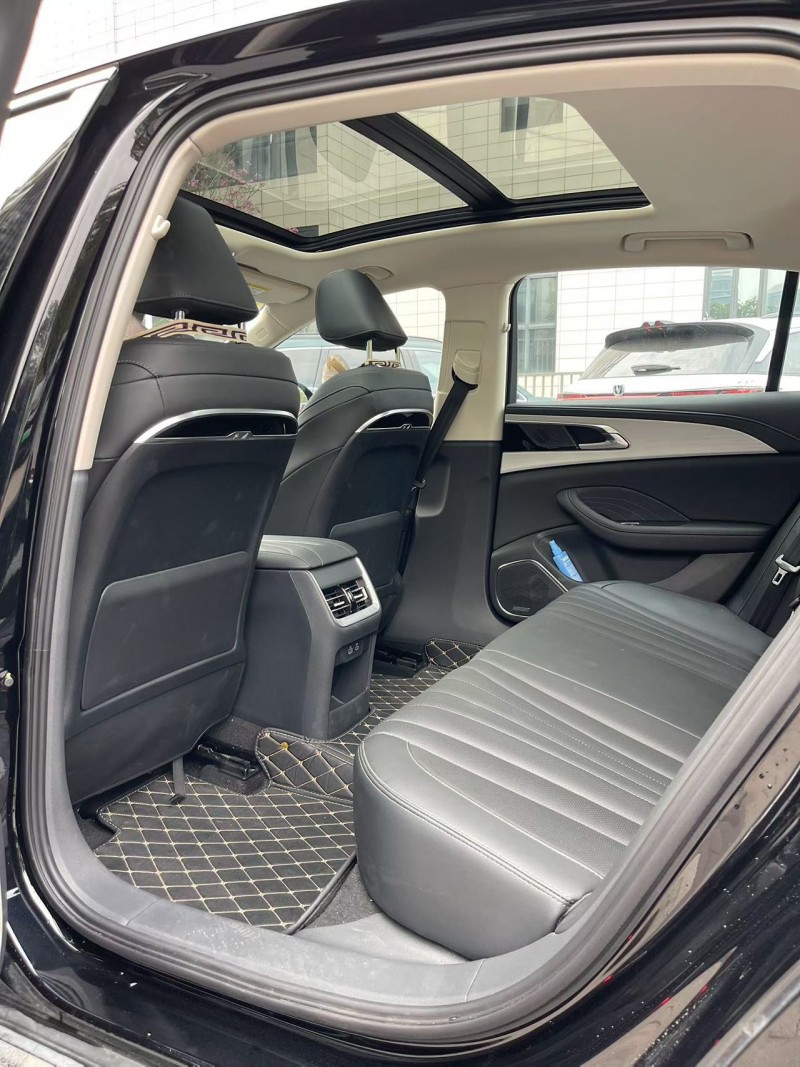 佛山25年红旗H56