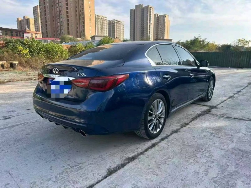 濮阳18年英菲尼迪Q509