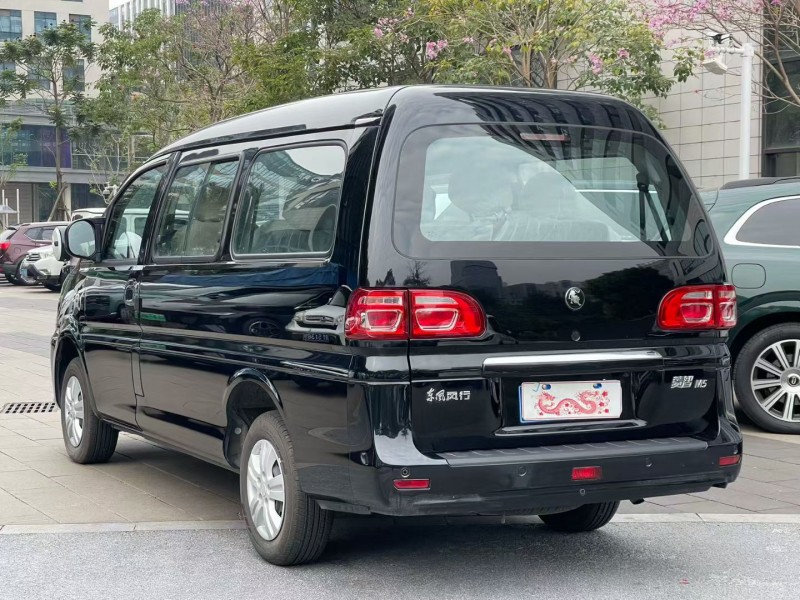 佛山25年东风风行7