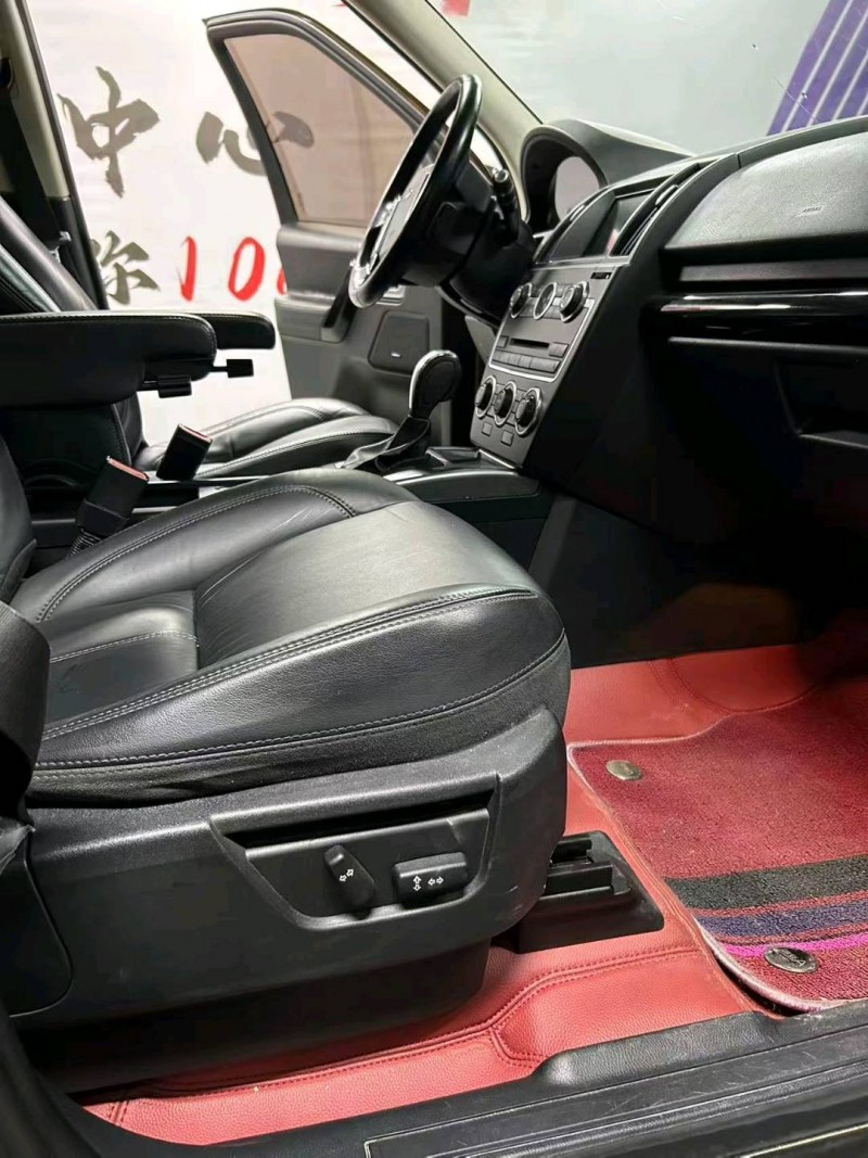 成都15年路虎神行者6