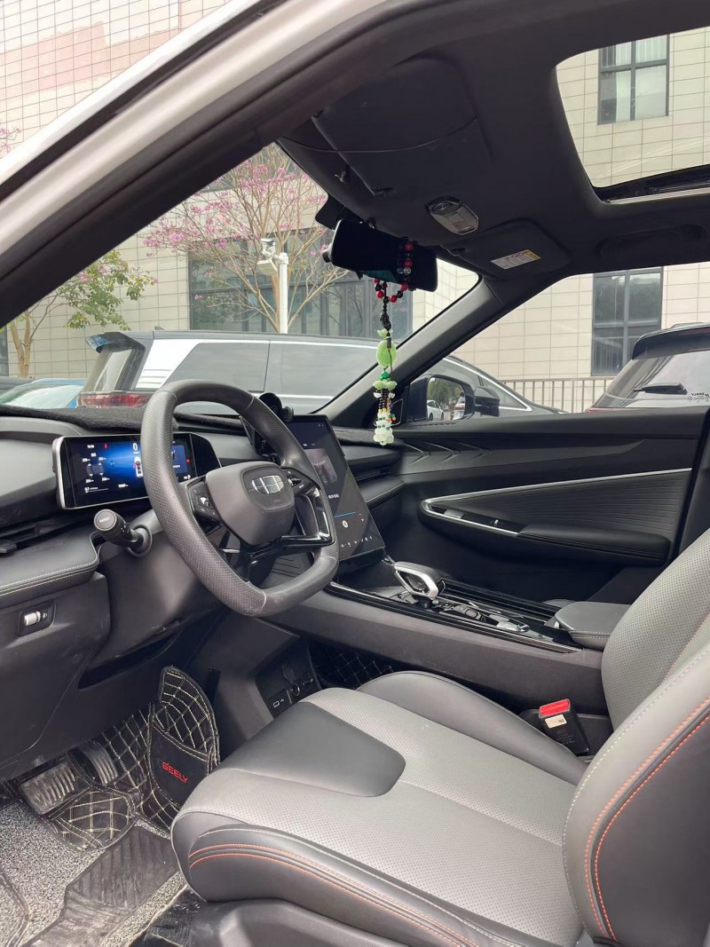 佛山24年吉利博越4