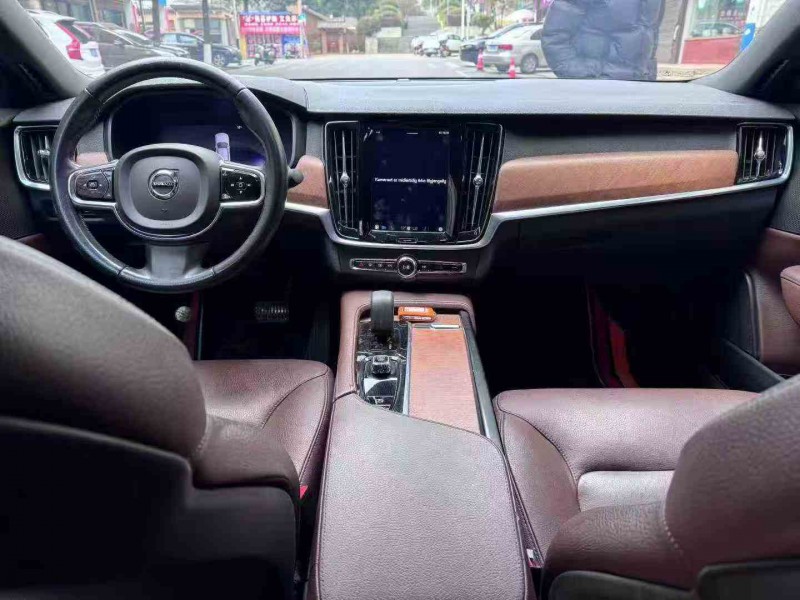 邵阳21年沃尔沃S905