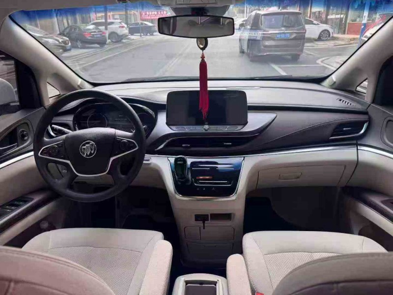 张家界24年别克GL85