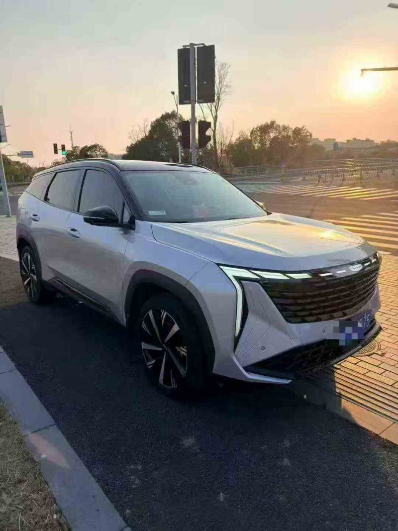 金华23年吉利博越2