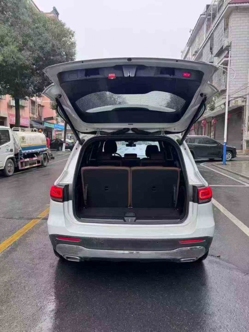 湘潭21年奔驰GLB8