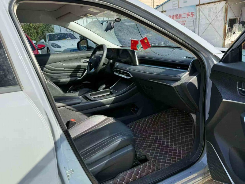 湘潭23年启辰大V5