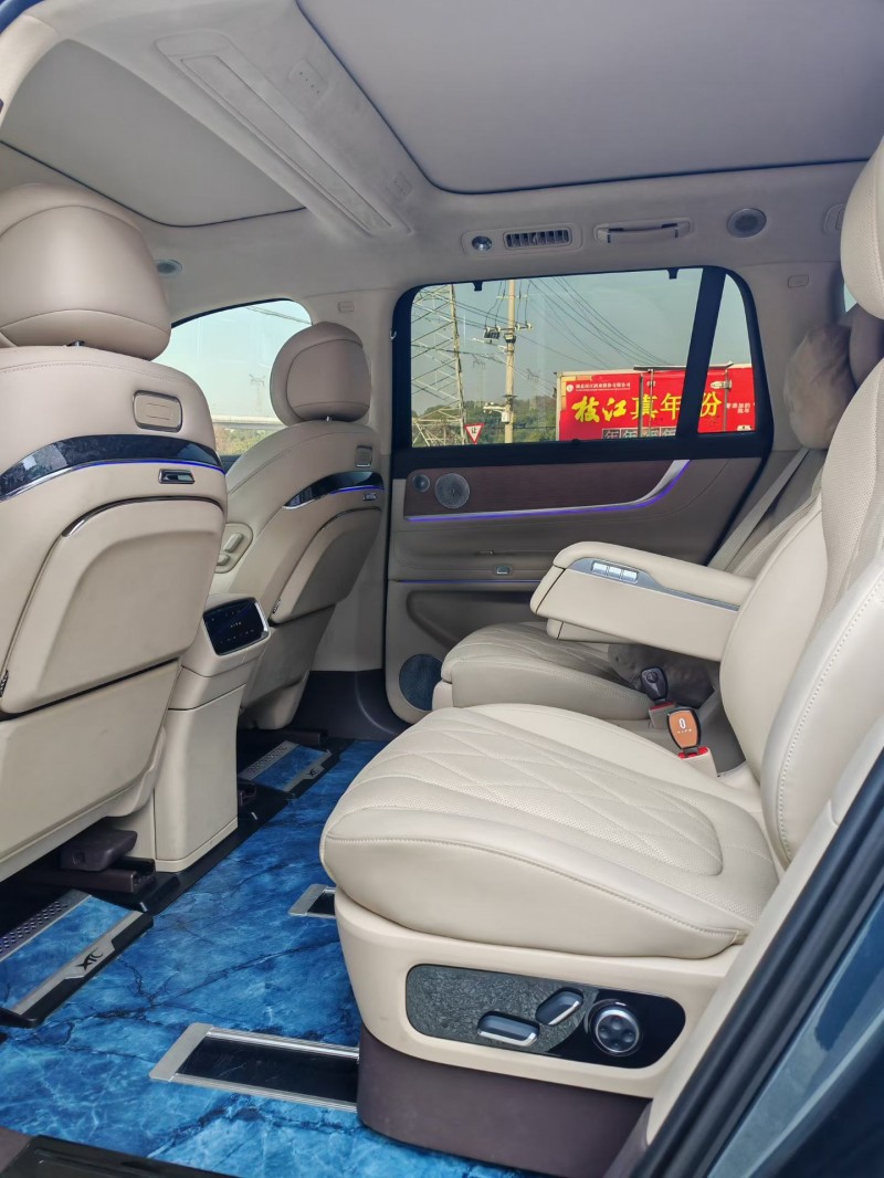 南昌24年华为智选问界5