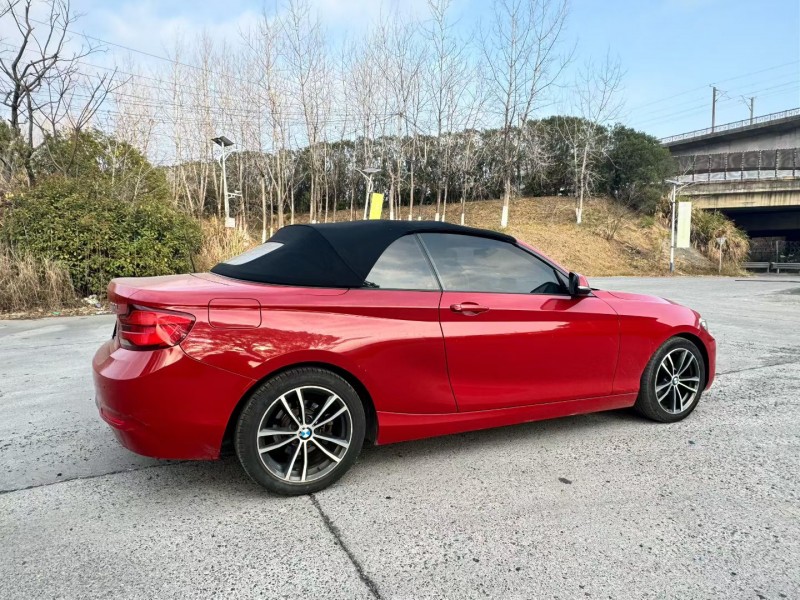 南昌19年宝马2系8