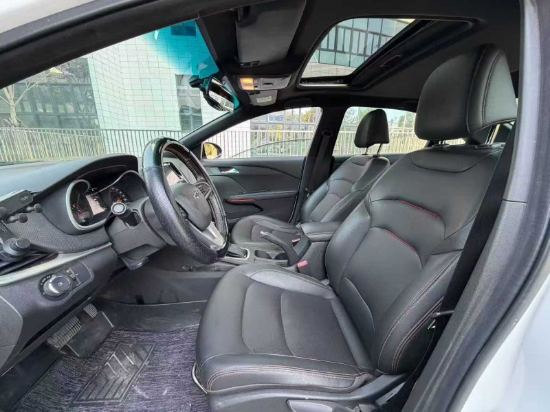 佛山19年雪佛兰科鲁泽4