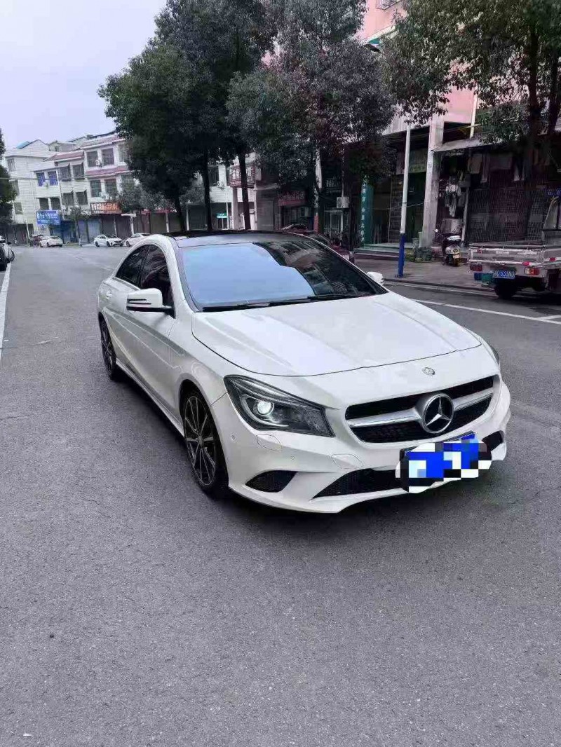 邵阳15年奔驰CLA3