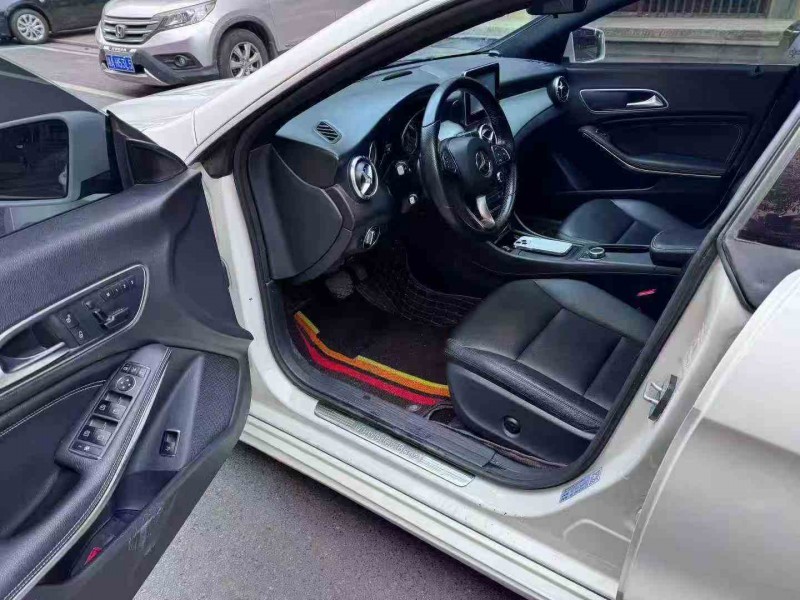 邵阳15年奔驰CLA4