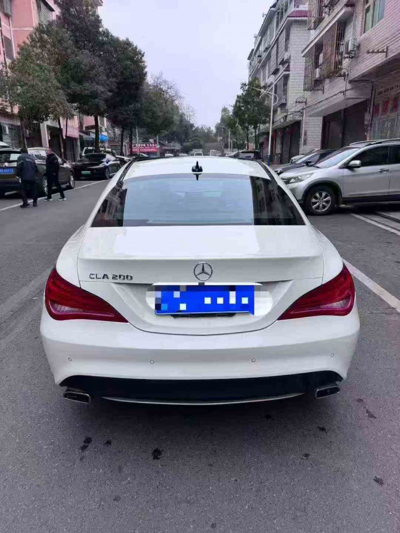 邵阳15年奔驰CLA9