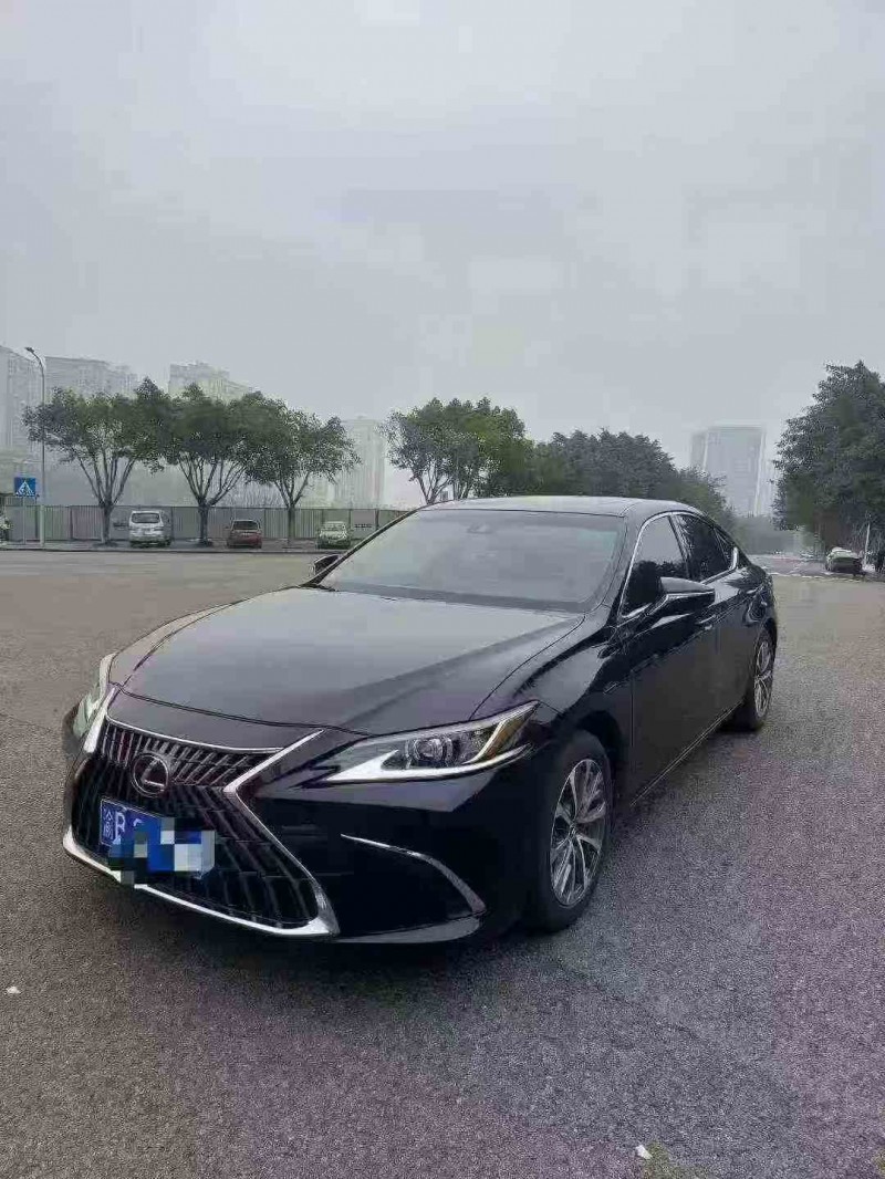 重庆23年雷克萨斯ES2