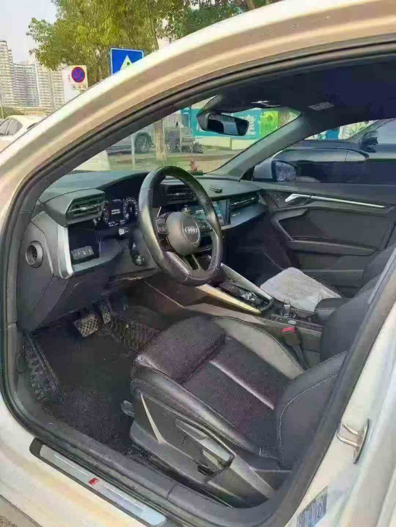 重庆23年奥迪A34