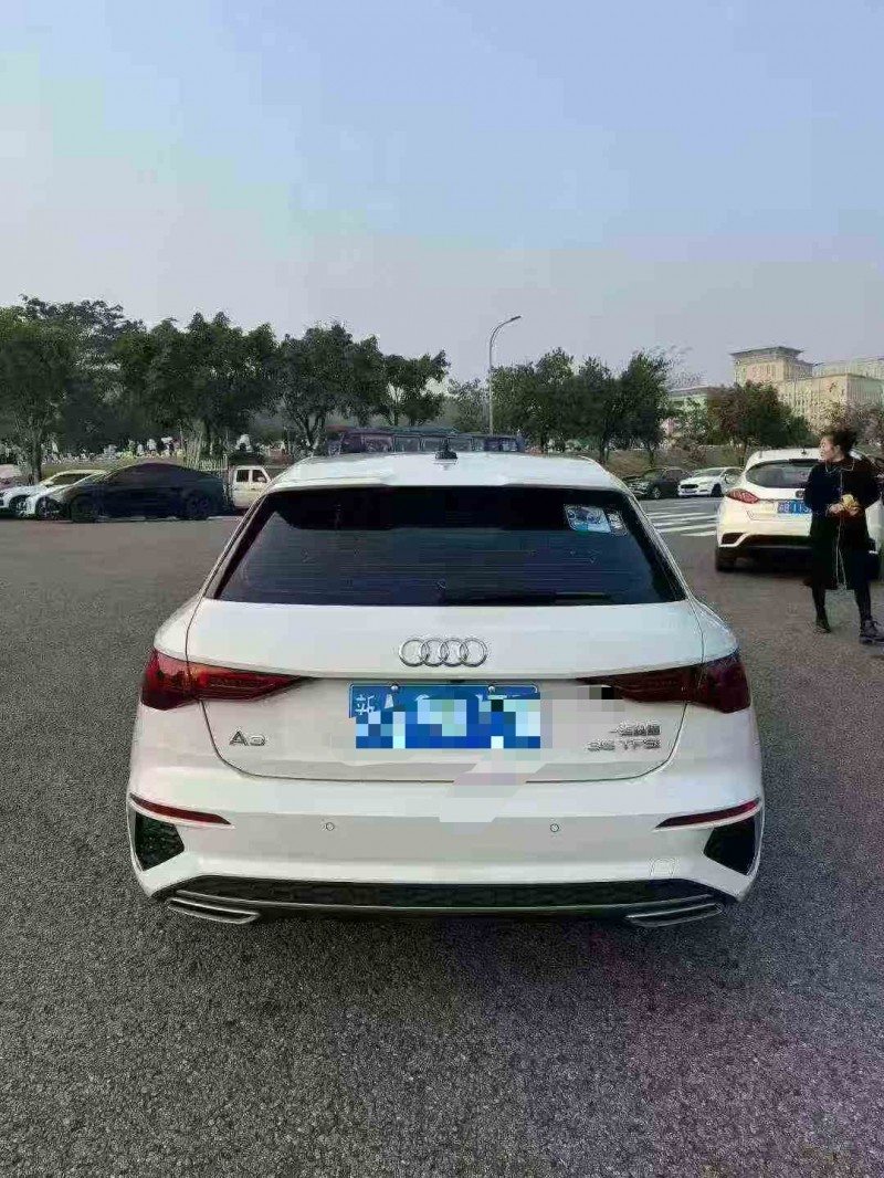 重庆23年奥迪A38