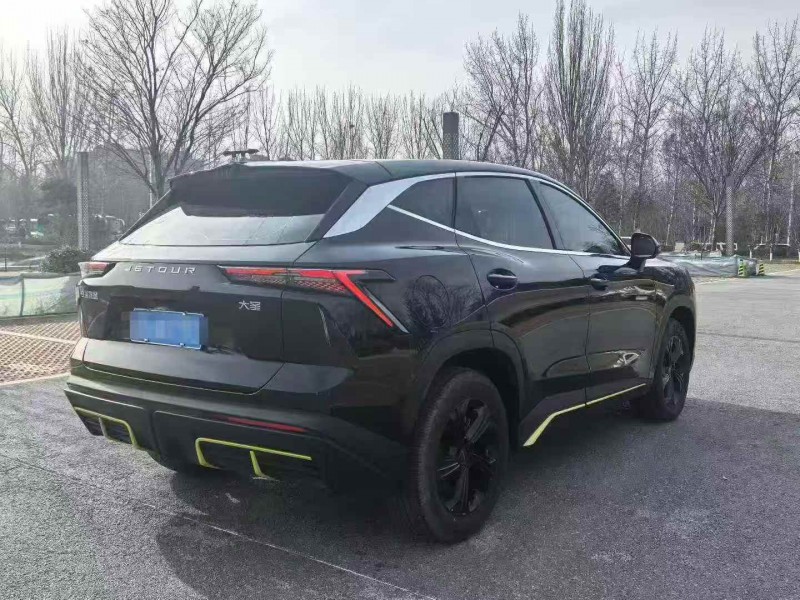 济宁24年奇瑞捷途8