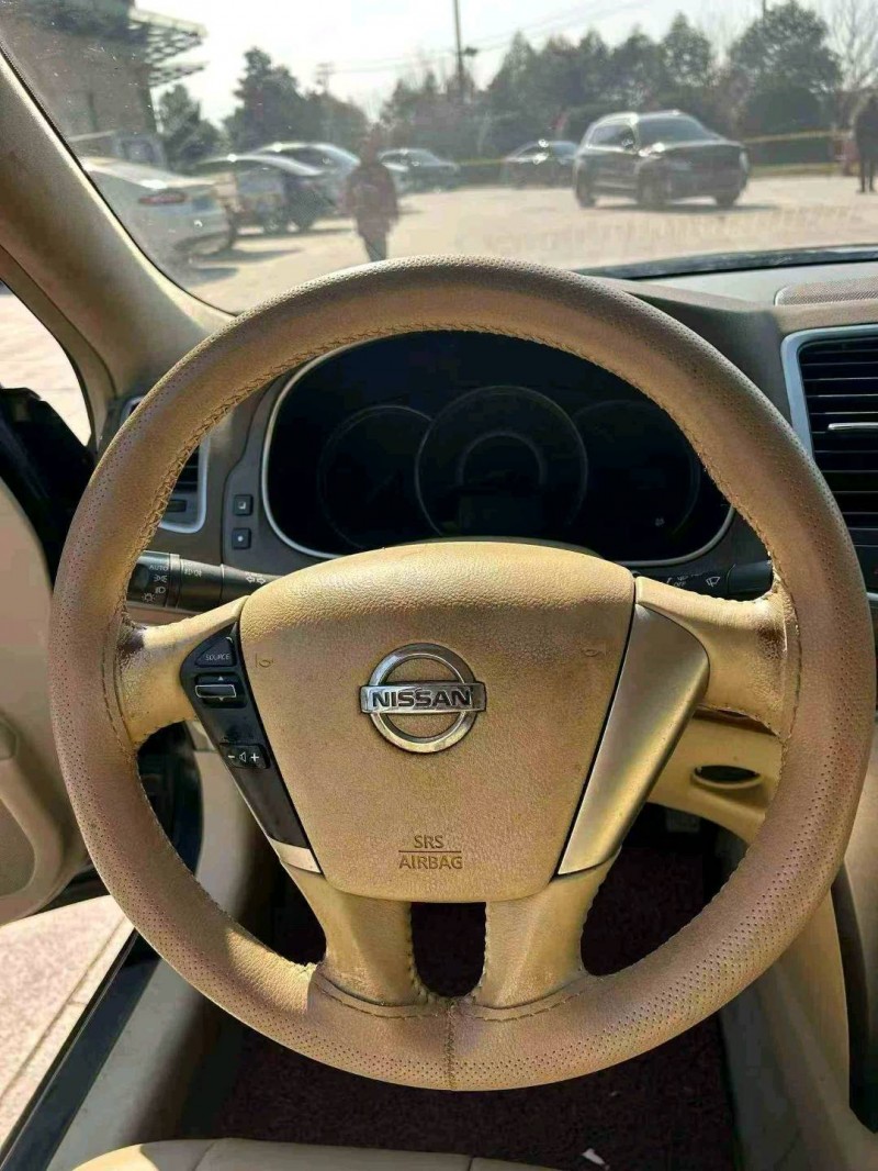 孝感12年日产天籁6