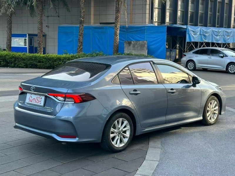 佛山23年丰田卡罗拉8