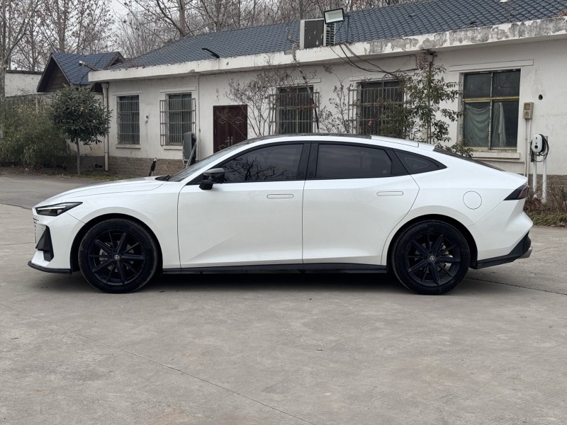 郑州23年长安汽车UNI6