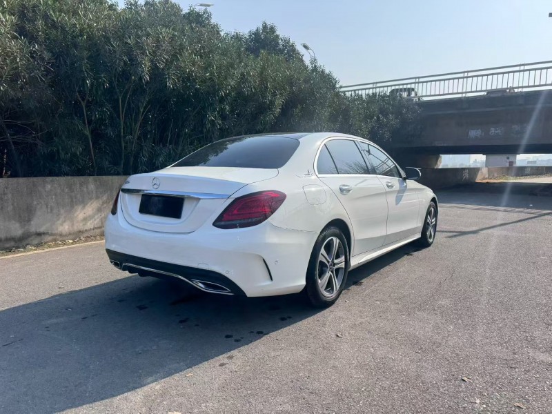 阜阳20年奔驰C8