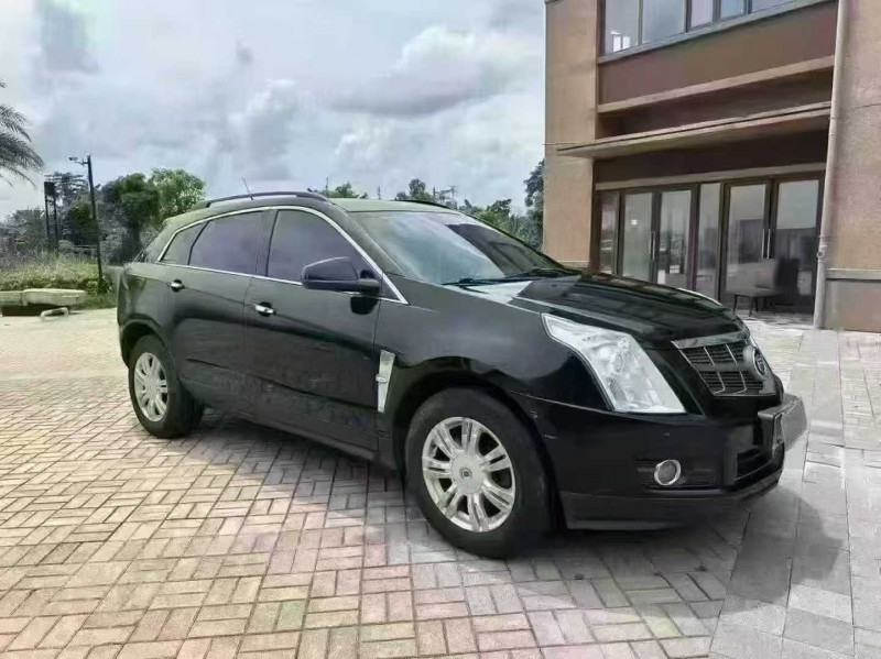 海口13年凯迪拉克SRX3