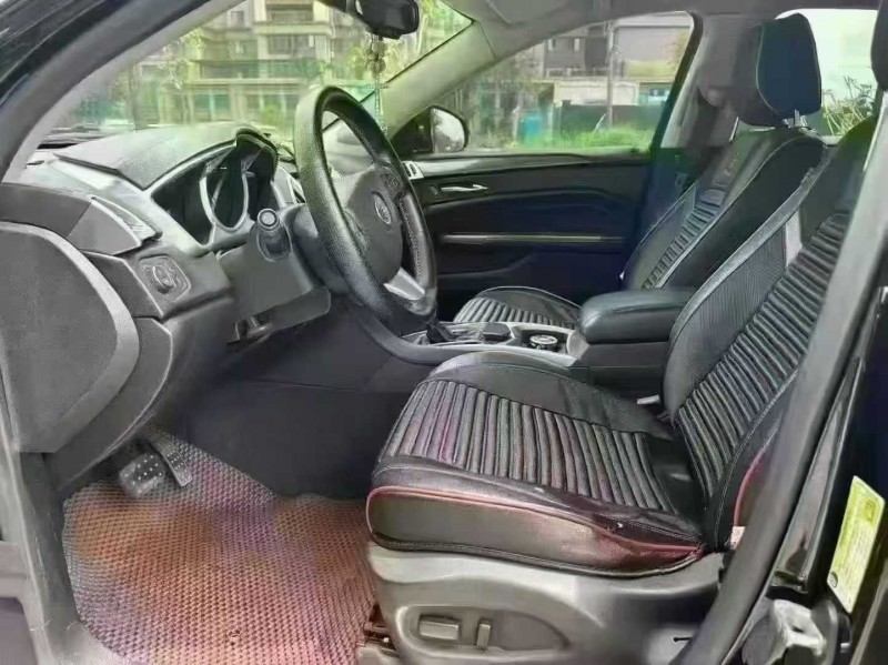 海口13年凯迪拉克SRX5