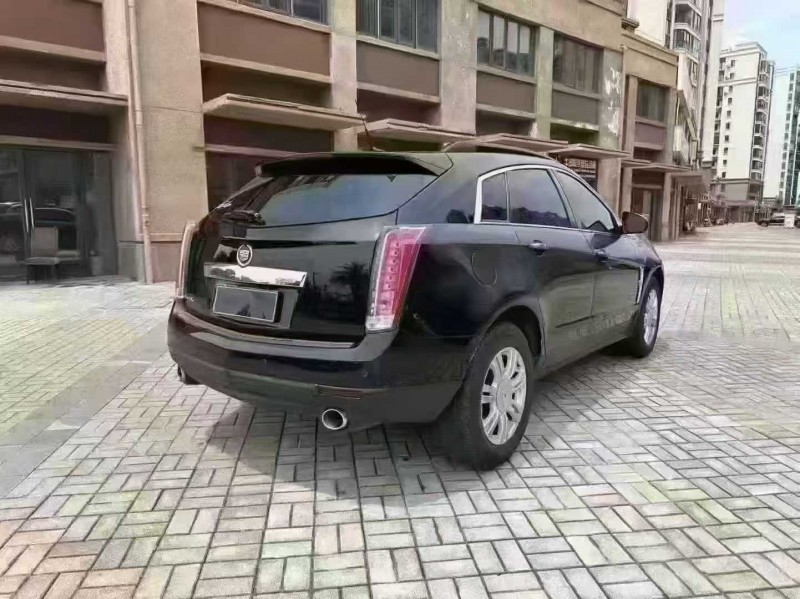 海口13年凯迪拉克SRX8