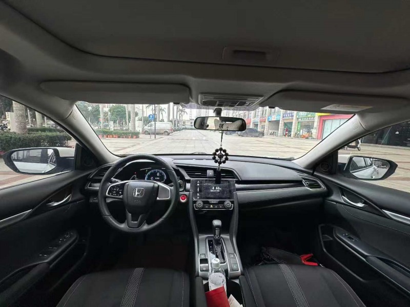 海口21年本田思域6