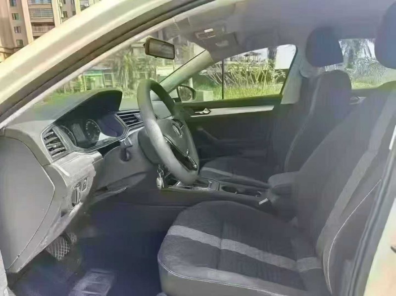 海口21年大众凌渡4