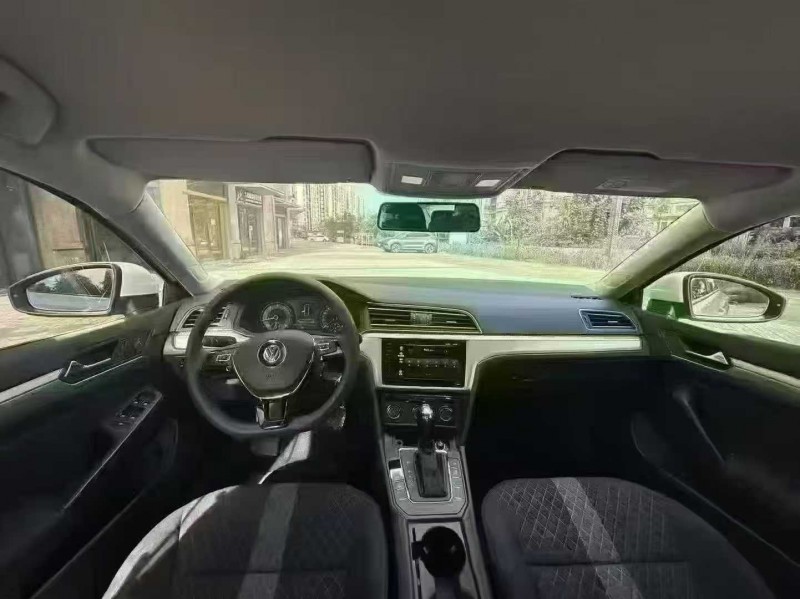 海口21年大众凌渡5